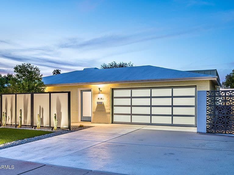 7646 E CATALINA Drive photo 3