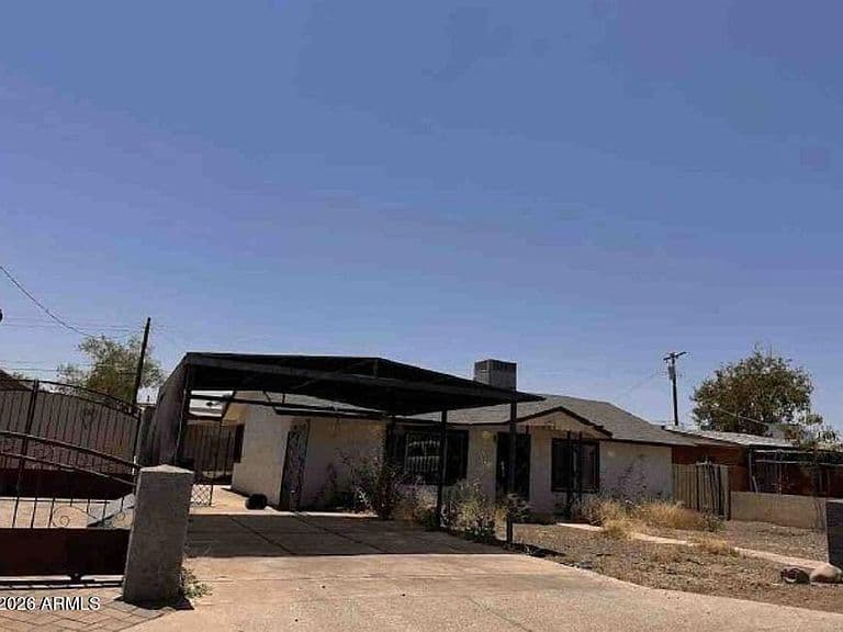 3010 W HOLLY Street photo 1