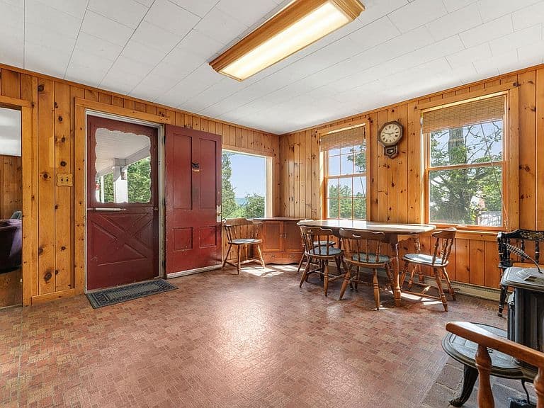 373 Perham Road photo 5
