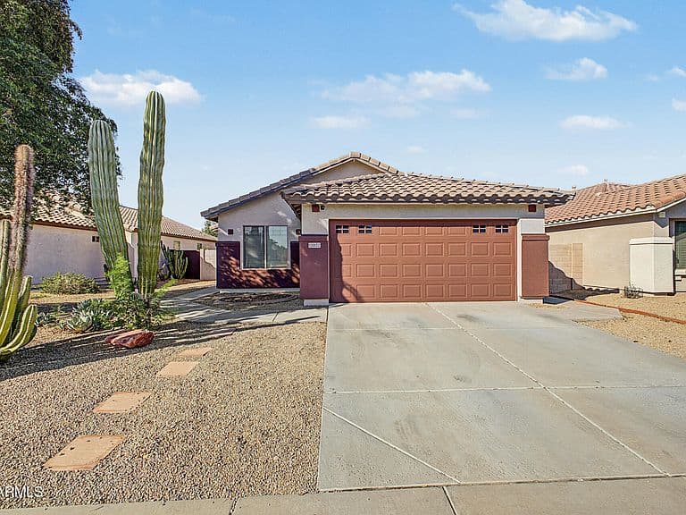 13950 W MAUI Lane photo 2
