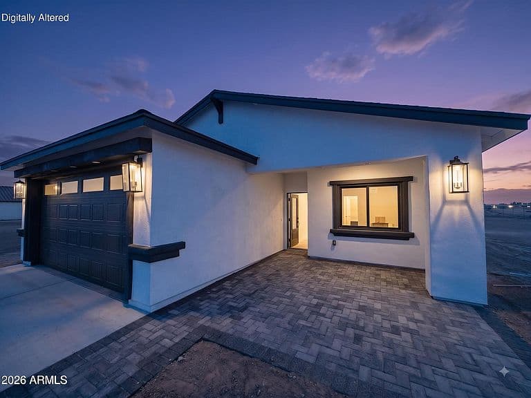 36084 W HADLEY Street photo 5