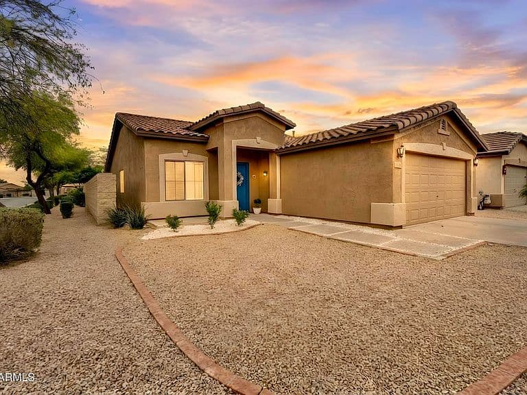30052 N SUNRAY Drive photo 1