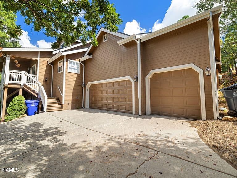 6019 E Abineau Canyon Dr photo 4