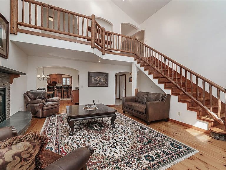 3706 Iroquois Trl photo 5