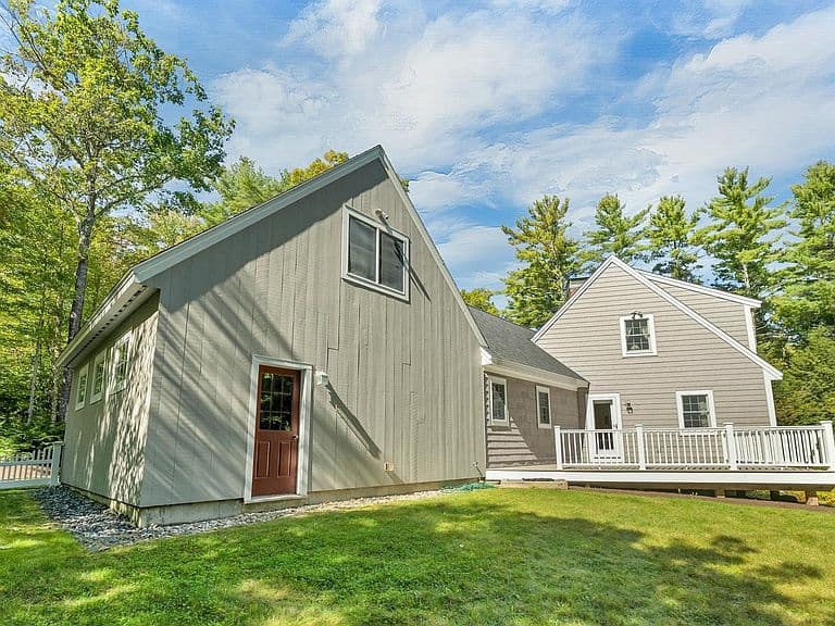 247 Wilder Lane photo 3