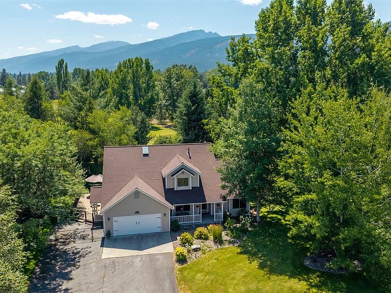 5305 Whitecloud Dr photo 2