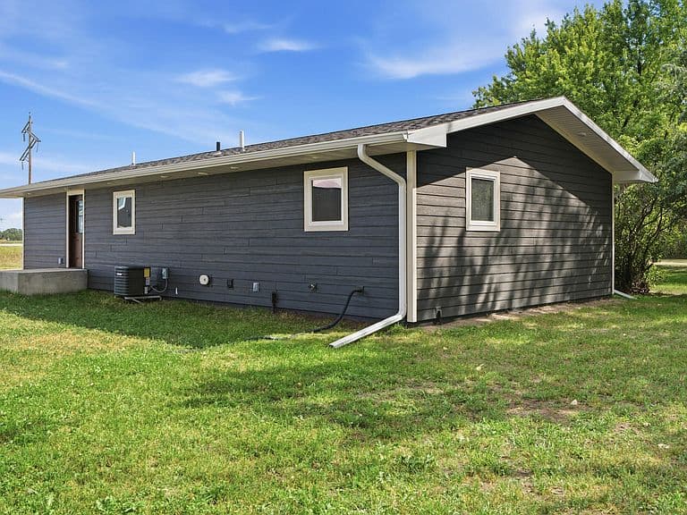 40998 McKinley Pl photo 2