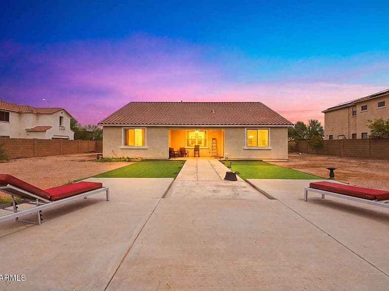 4515 W PEARCE Road photo 1
