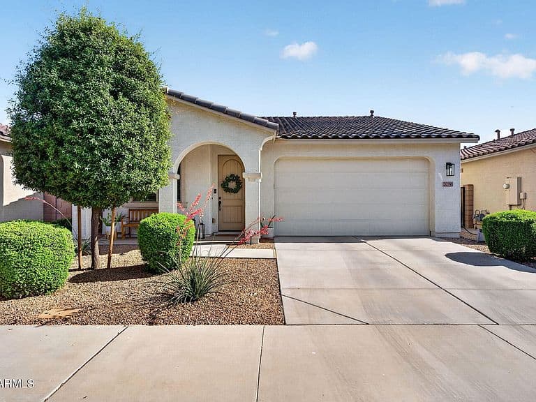 20391 E ESTRELLA Road photo 1
