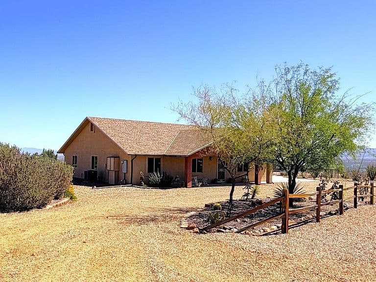 1206 W Arroyo Vista Dr photo 1