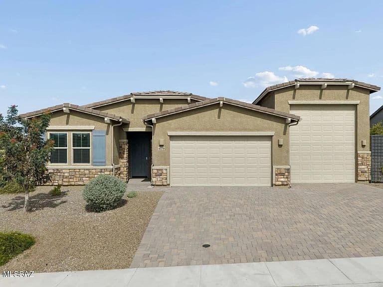 6570 W Winding Knoll Pl photo 2