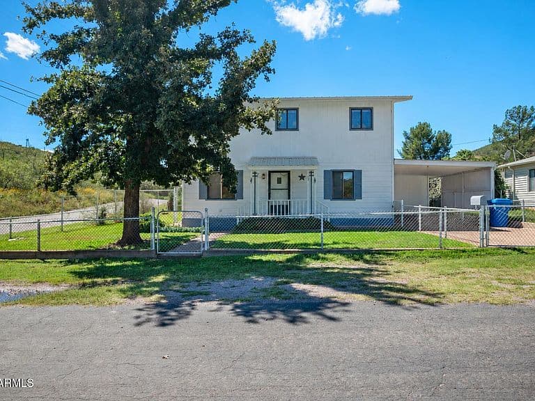 15 E SACRAMENTO Avenue photo 1