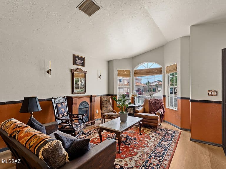 2941 W Corte Olivia photo 5