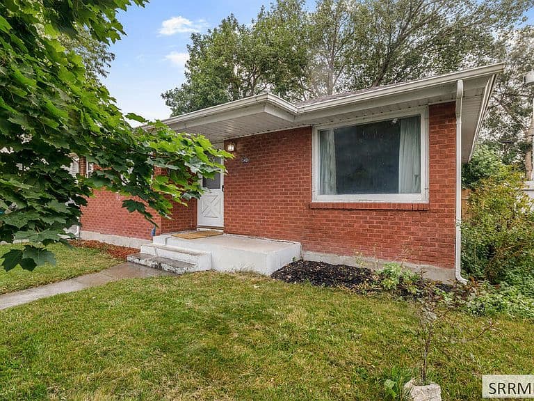 340 S Fanning Ave photo 3