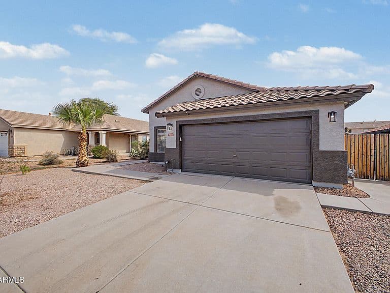 9253 E MONTE Avenue photo 3