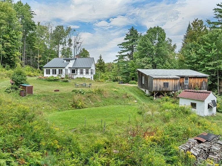 533 Ellsworth Hill Road photo 1