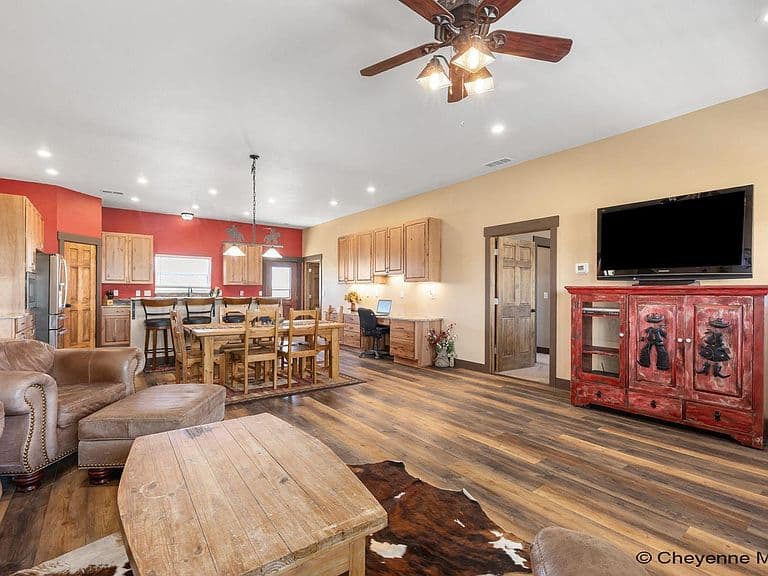 1722 Road 136 photo 5