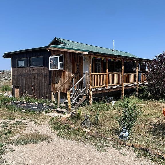 21 Lone Wolf Rd photo 1