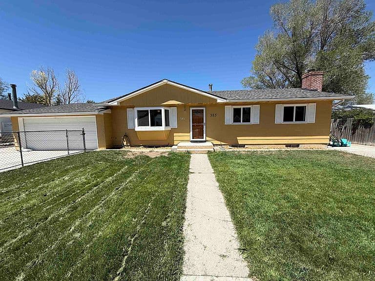 385 Crossbow Dr photo 1