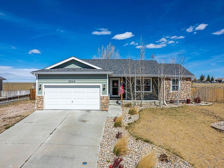 2210 Castlerock St photo 1