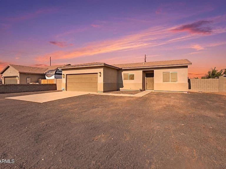 35119 N PAVA Lane photo 2