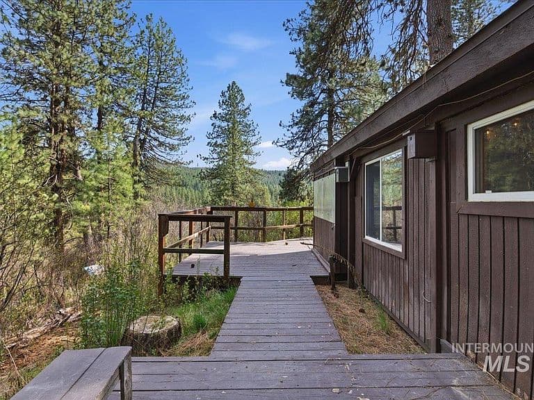 6 Rattlesnake Rd photo 2