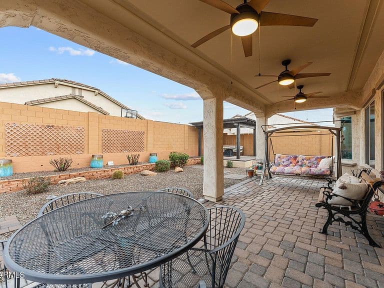 26011 W Wahalla Lane photo 5
