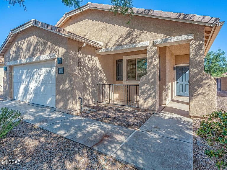11276 W Massey Dr photo 1