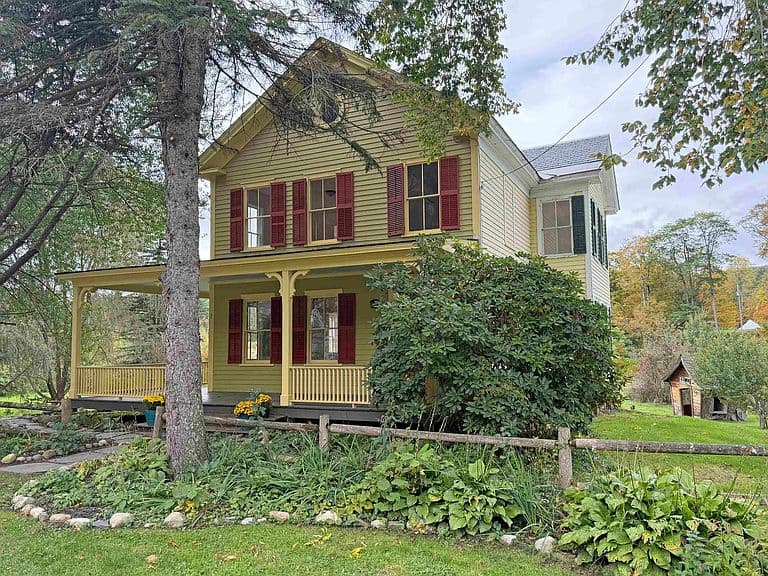 4054 Guilford Center Road photo 1