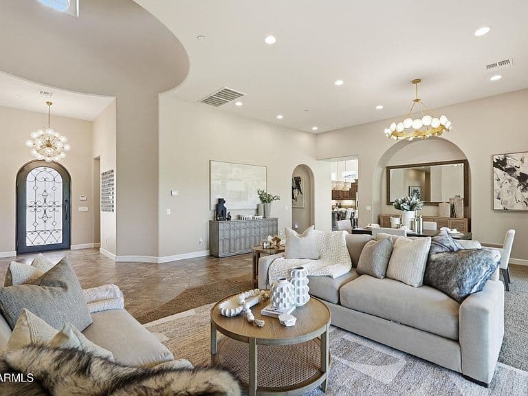 8584 E TUMBLEWEED Drive photo 5