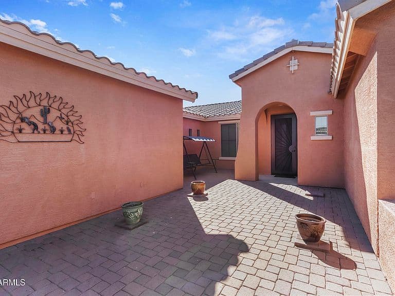 20934 N SWEET DREAMS Drive photo 3