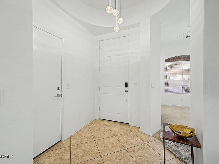 1887 W PERIWINKLE Way photo 5