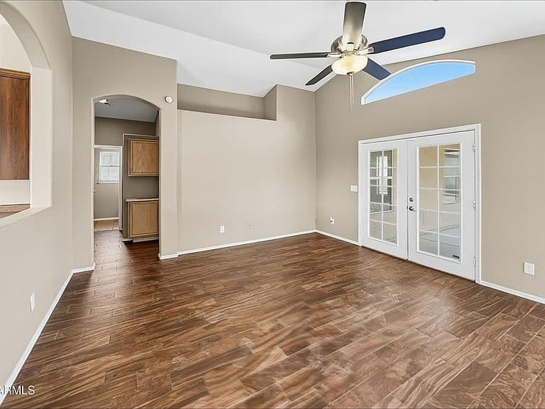 6910 W VIA DEL SOL Drive photo 2