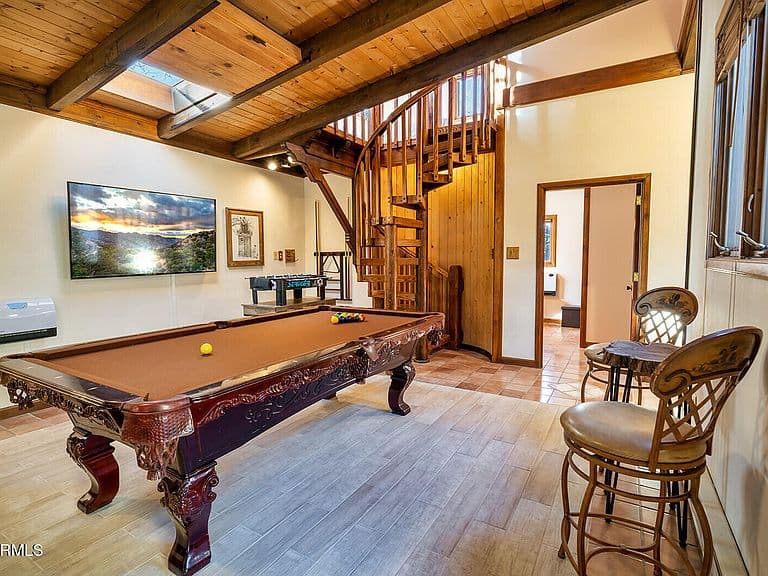 15 WOOD Canyon photo 2