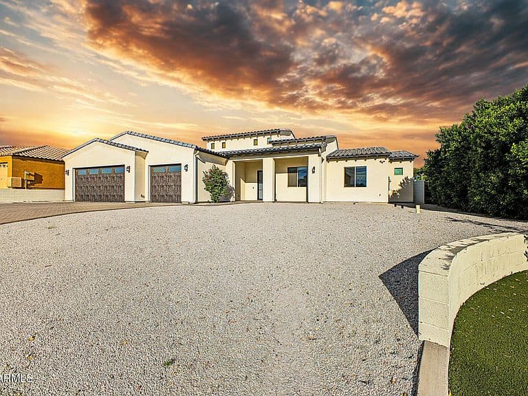 6645 S SOLADO Place photo 3