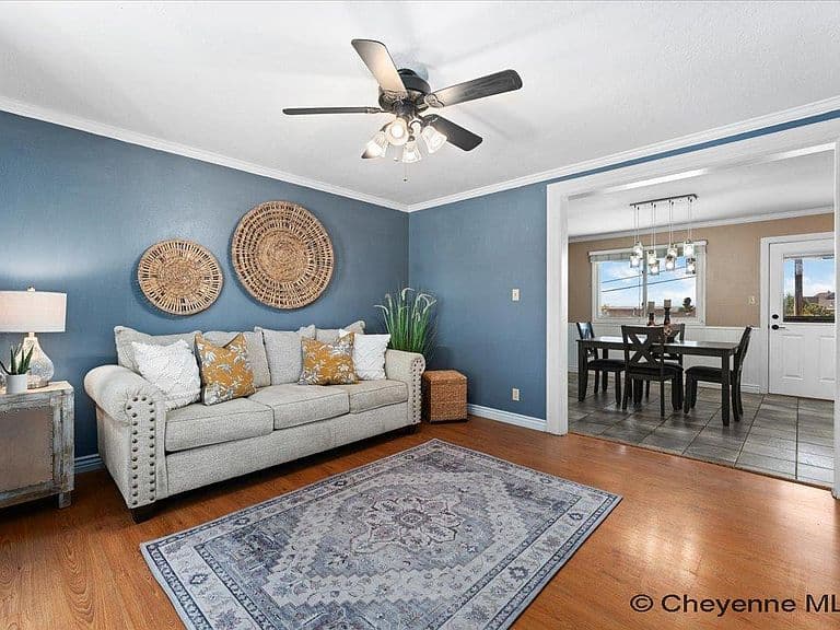 6828 Bomar Dr photo 3