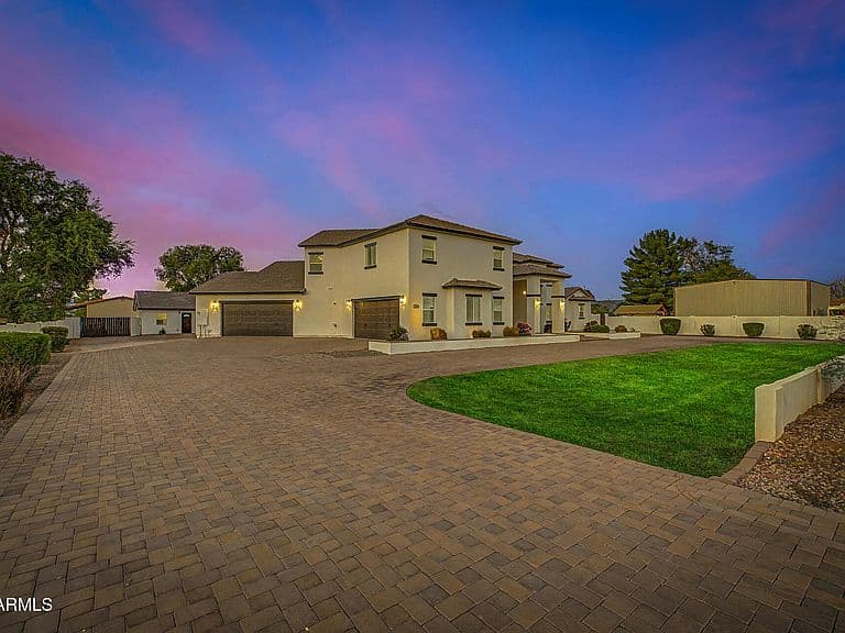 2060 E QUARTZ Street photo 5