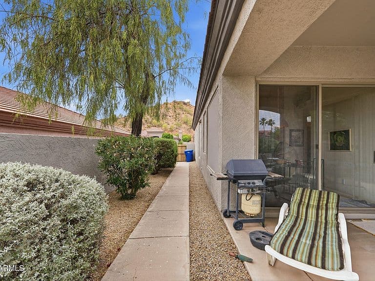 6334 E VIEWMONT Drive #58 photo 5