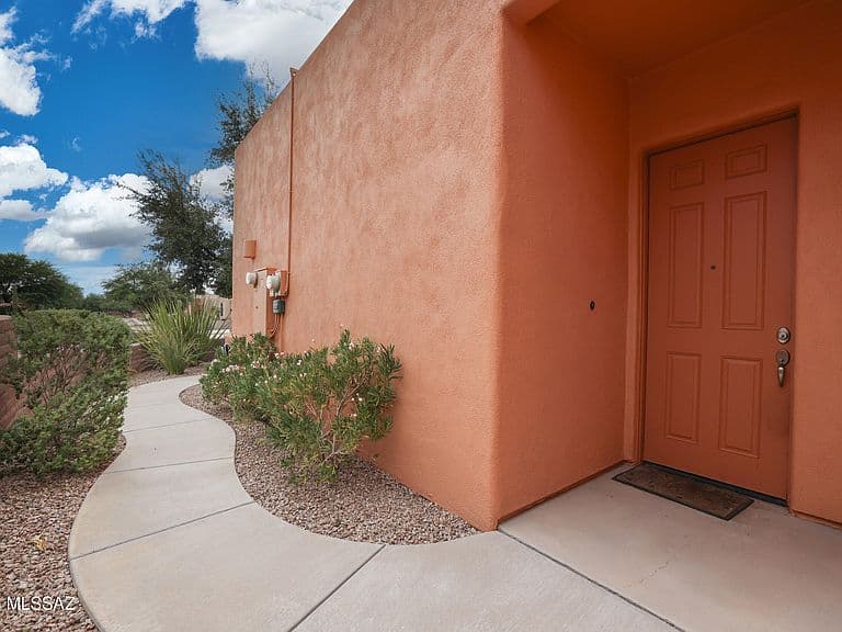9836 N Wide Sky Dr photo 5