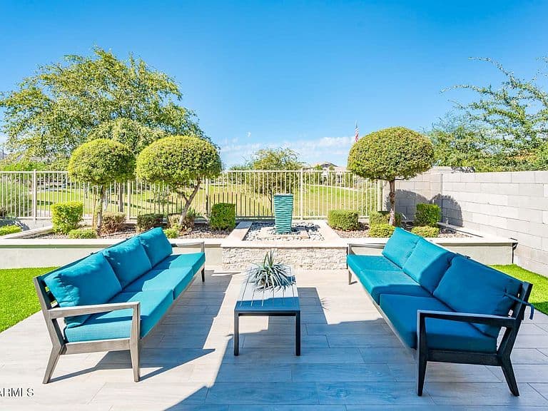 34778 N ARCADIA Drive photo 5