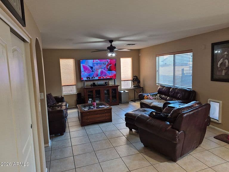 2411 W LUCIA Drive photo 5