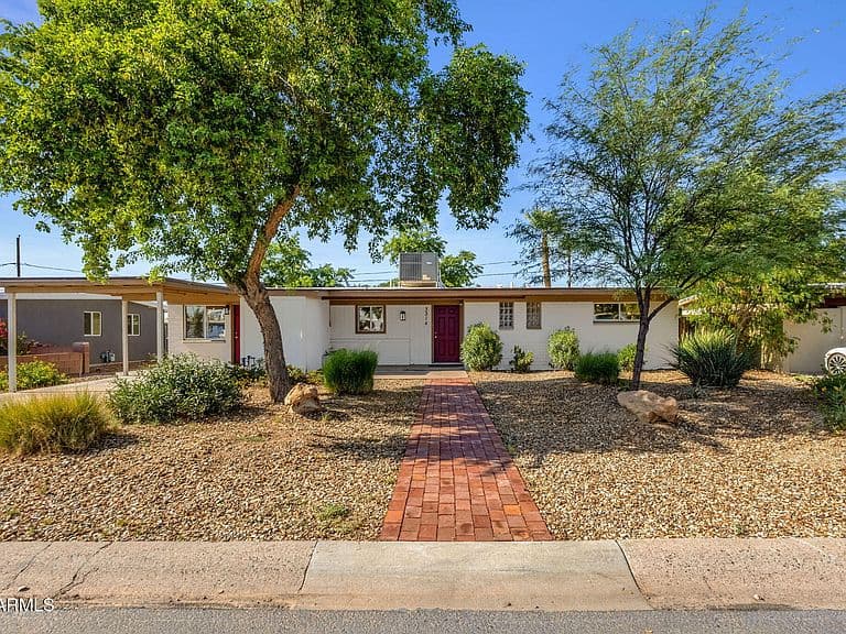 3314 E HOLLY Street photo 2