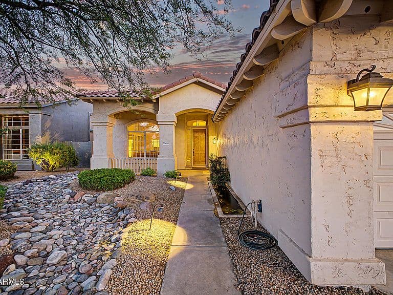 4309 E RANCHO CALIENTE Drive photo 3