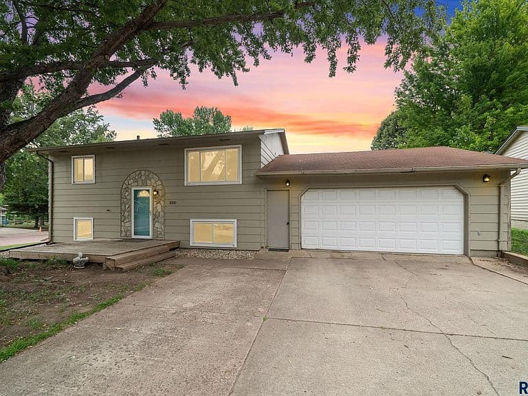 1000 S Gordon Dr photo 1