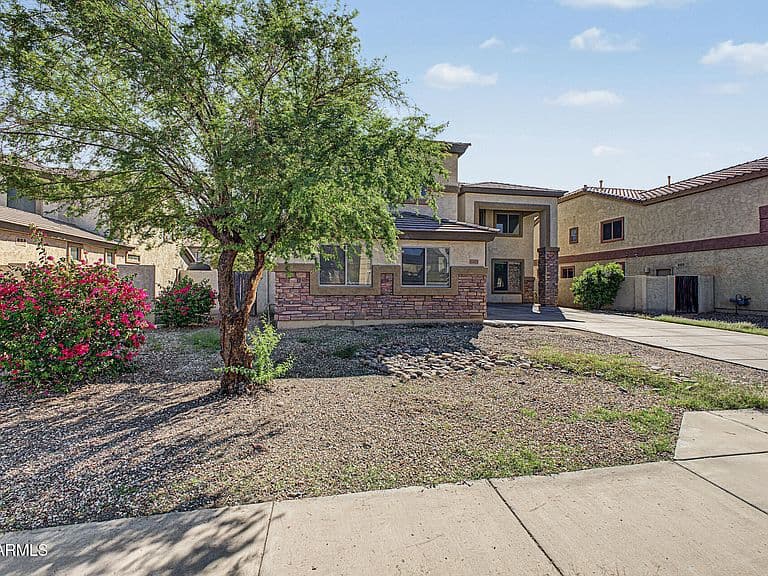 6825 W LYNNE Lane photo 3