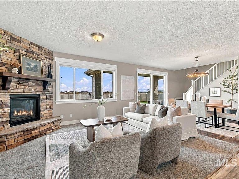 1122 W Seldovia Dr photo 5