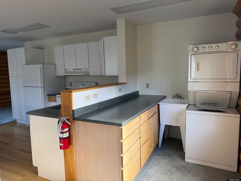 1216 Mountain View Blvd photo 5