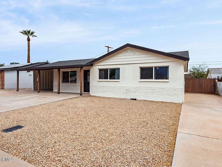 6614 E LATHAM Street photo 2