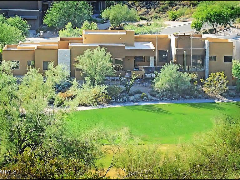 13435 N ROCKVIEW Court photo 4