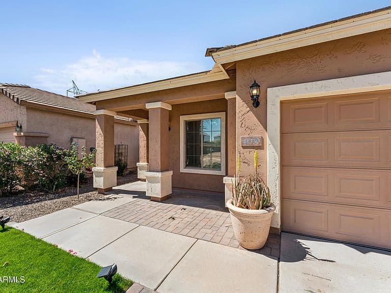 41330 N SALIX Drive photo 5